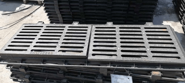 金塔球墨铸铁连体双篦展示